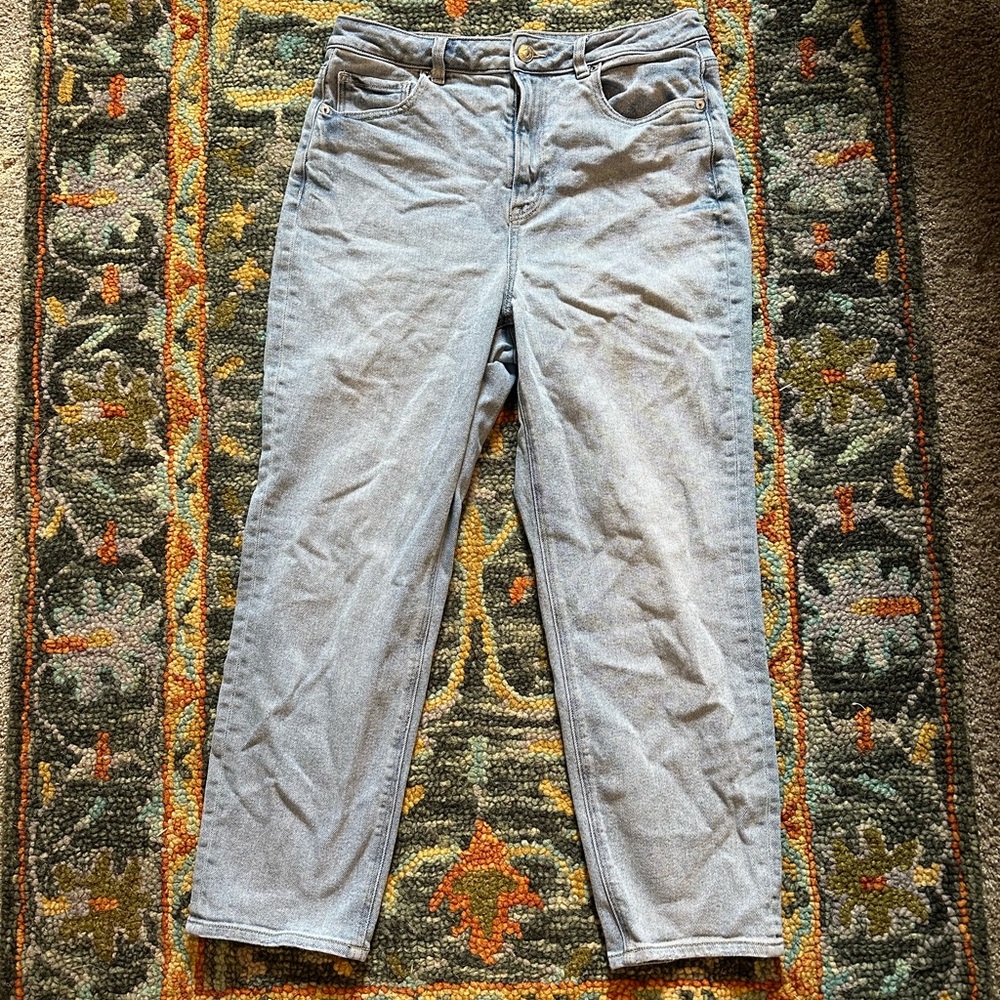 AE Stretch Straight Mom Jean